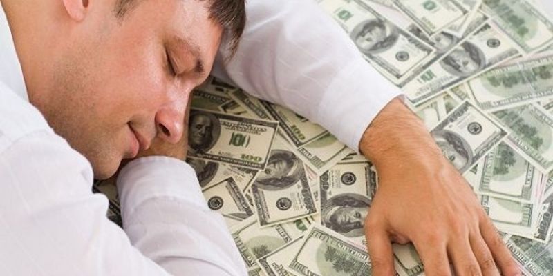 Điềm báo về việc nằm mộng thấy tiền cho mọi người